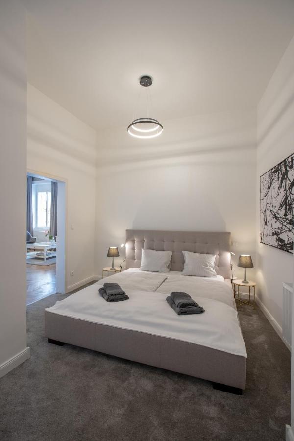 El Gusto Homes Town Sopron Luaran gambar