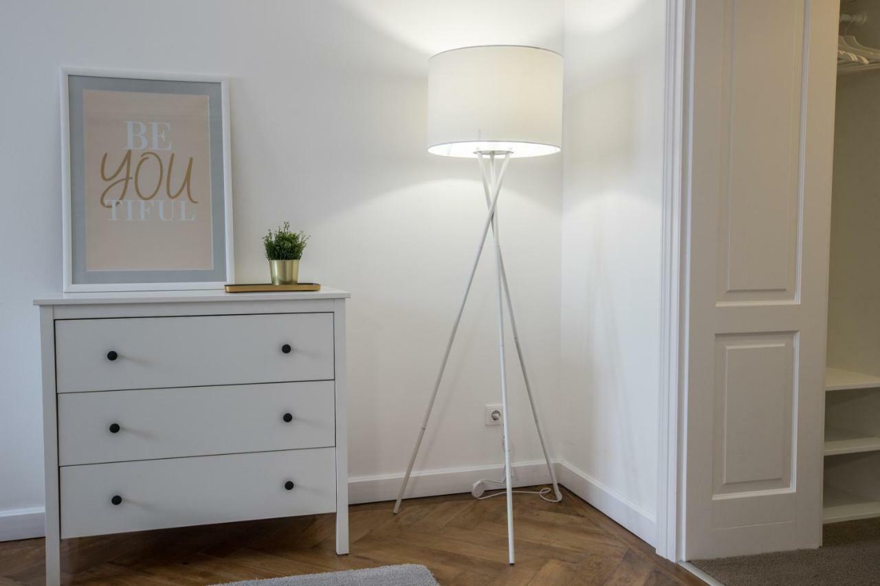 El Gusto Homes Town Sopron Luaran gambar